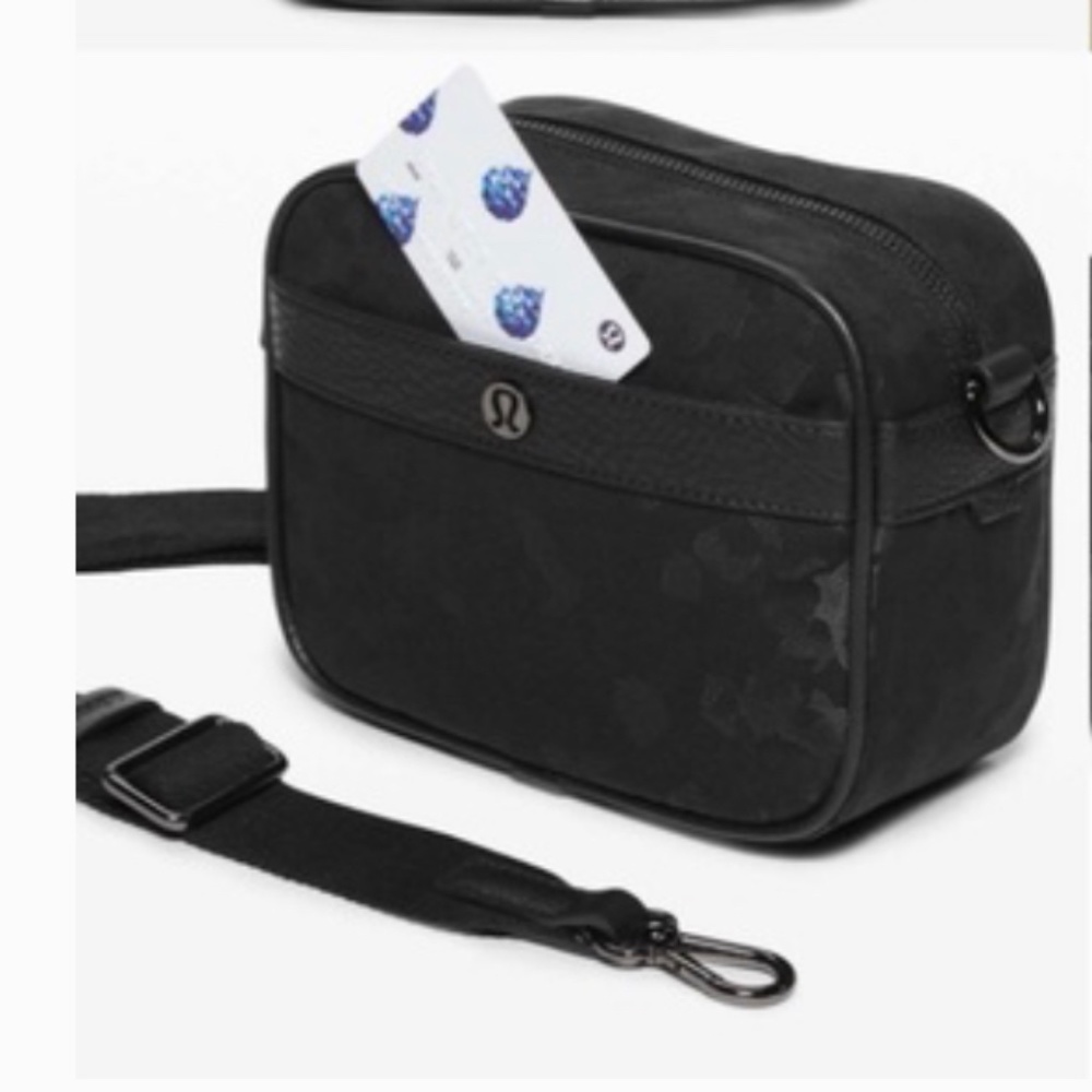 Lulu Lemon Now and Always Cross Body